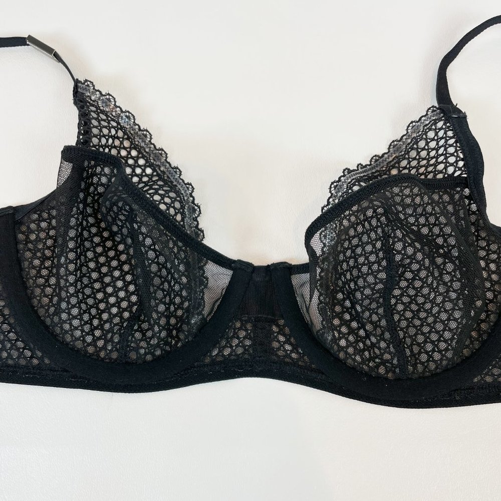 NWOT Victoria's Secret Bra 32D Unlined Demi Black Lace